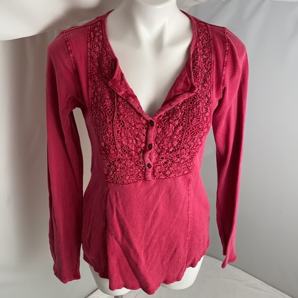 Lucky Brand Tops - Lucky Brand pink waffle knit button front henley shirt